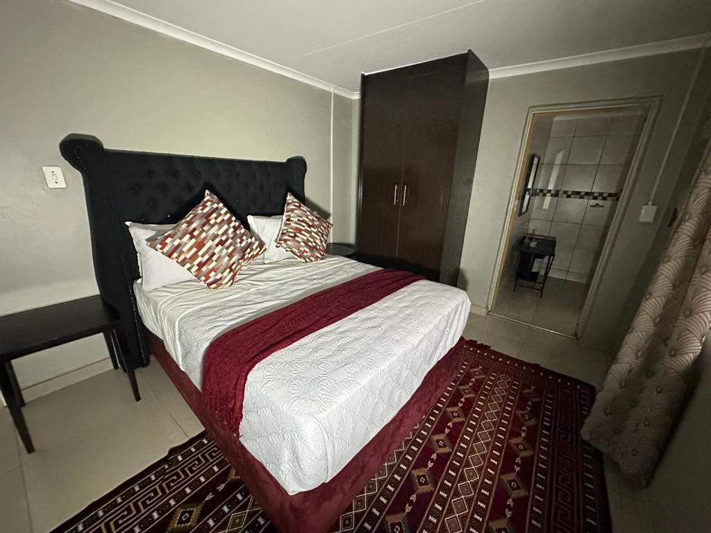 The Hide In Roodepoort Hotell Eksteriør bilde