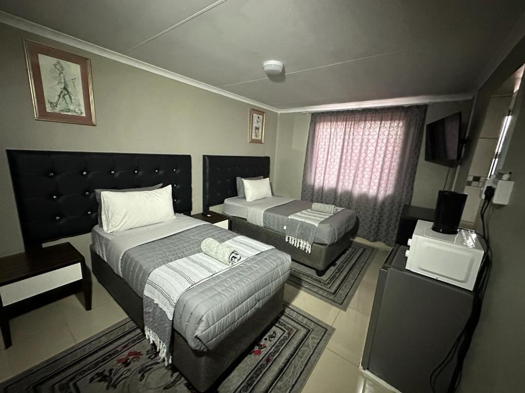 The Hide In Roodepoort Hotell Eksteriør bilde